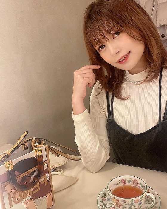 02.jpg 02.jpg