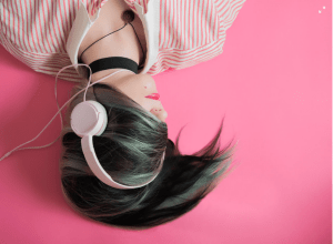 在 Spotify 上有多少下载或播放歌曲