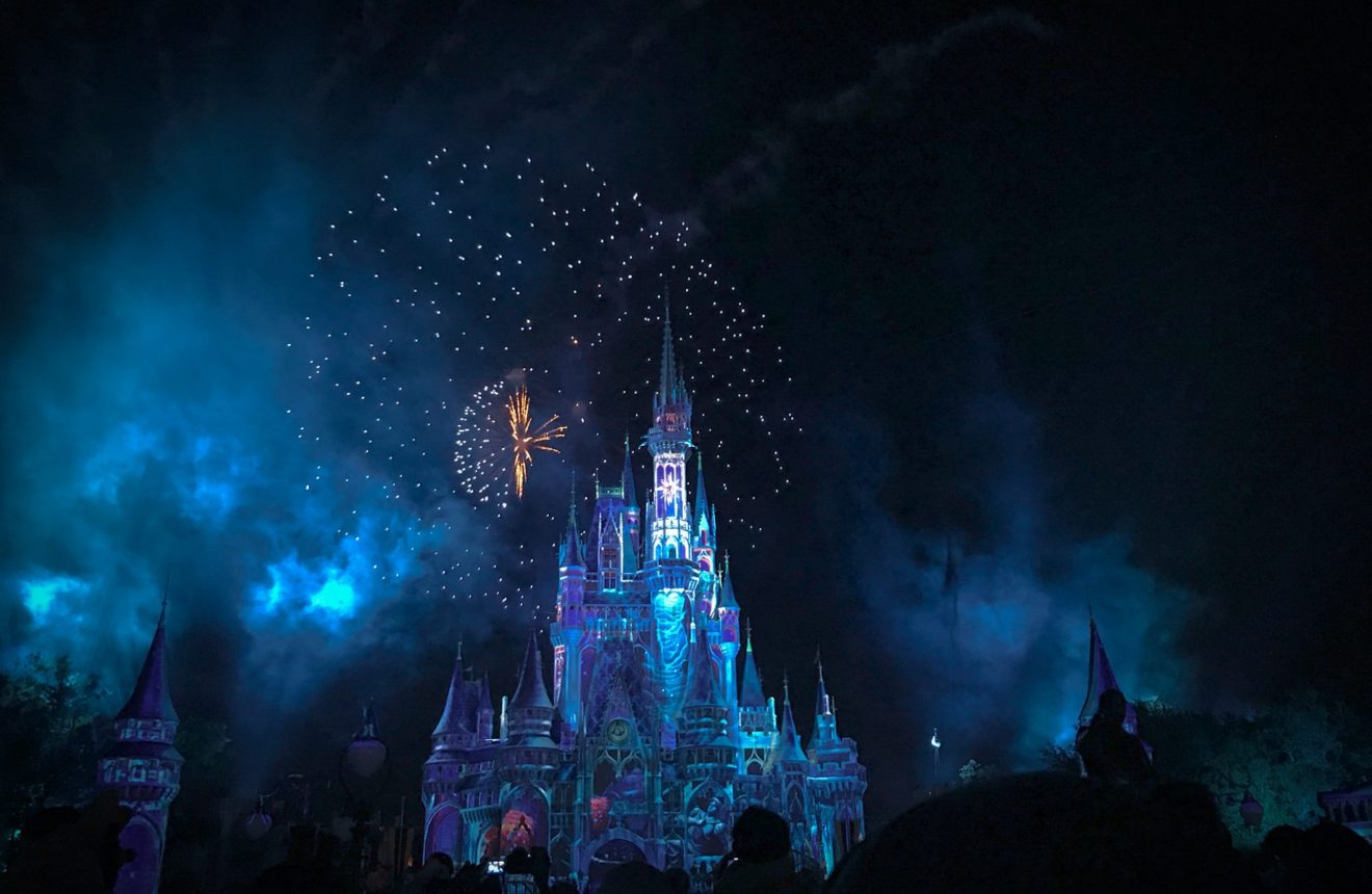 如何在 LG 智能电视上下载 Disney Plus